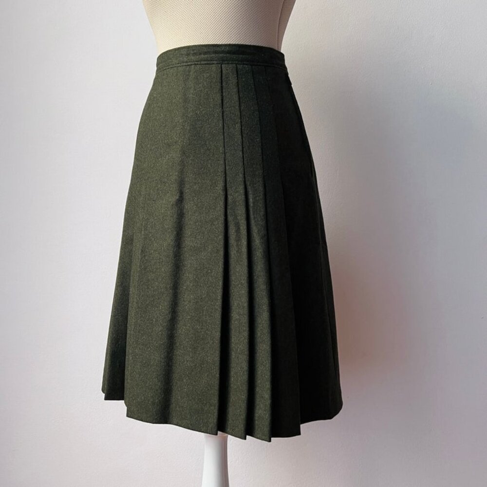 Vintage wool Trachten skirt
